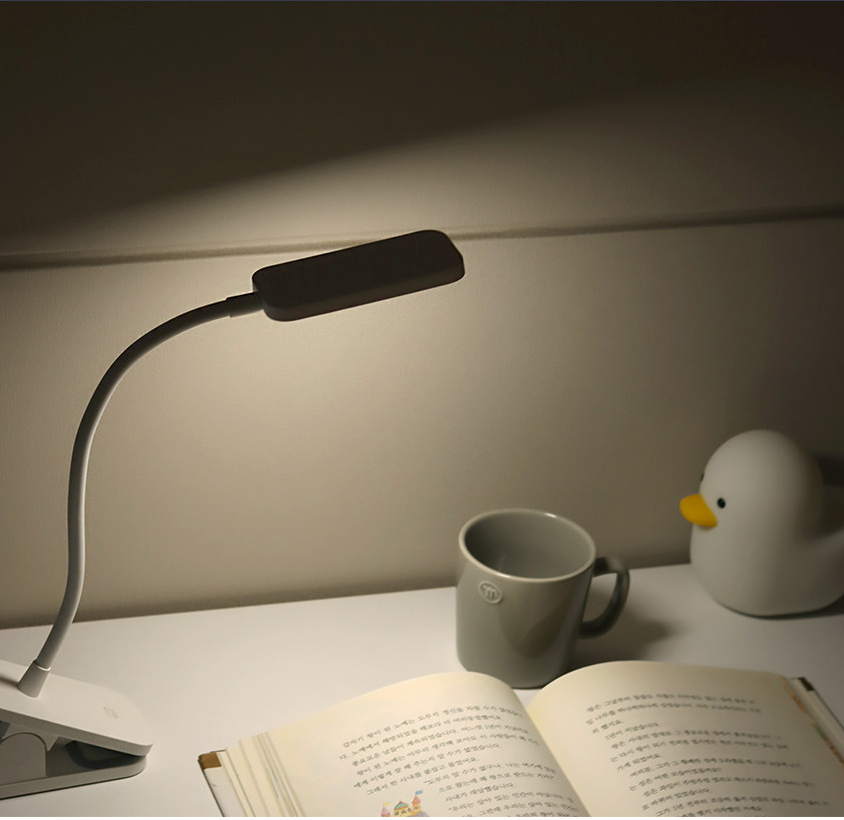 ABS USB Clip-on Rechargeable LED Desk Lamp - HSD9072A